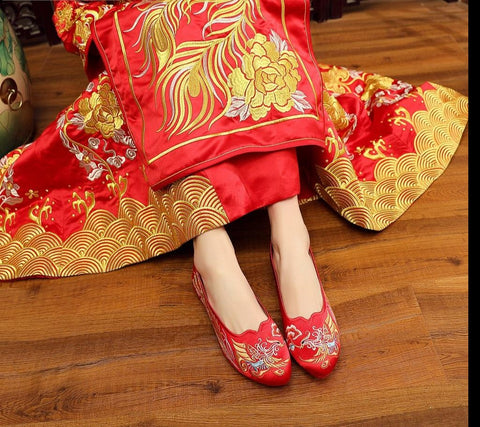 Chinese Wedding Bride Indoor Red Flat Sole Slippers - China Slippers and  Bedroom Ladies Shoes price | Made-in-China.com